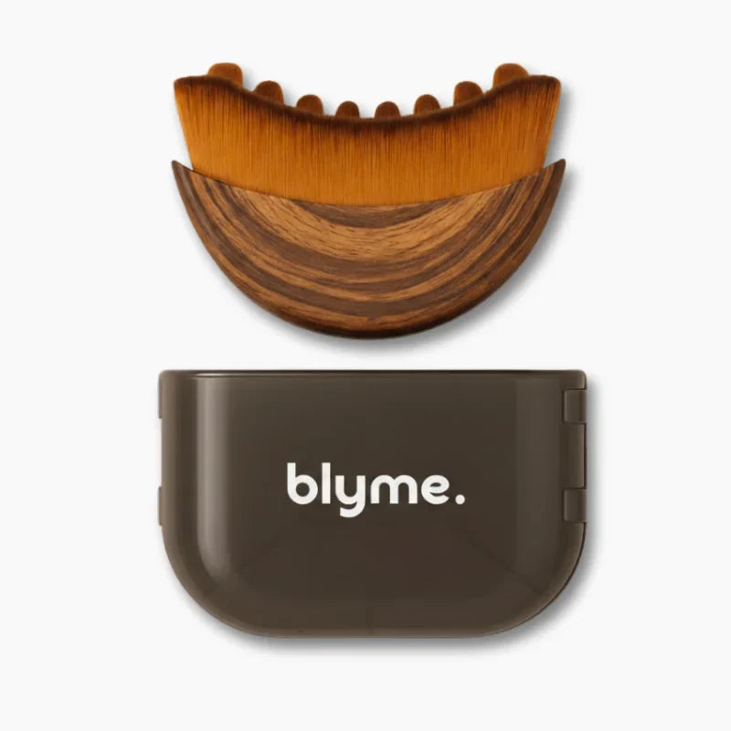 Blyme Sculpt & Glow – La herramienta suave que realza y acompaña la transformación de tu piel.